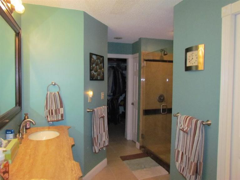 302 Sasser School Road London, KY 40744 - Photo 24 of 35 master bath (first floor)