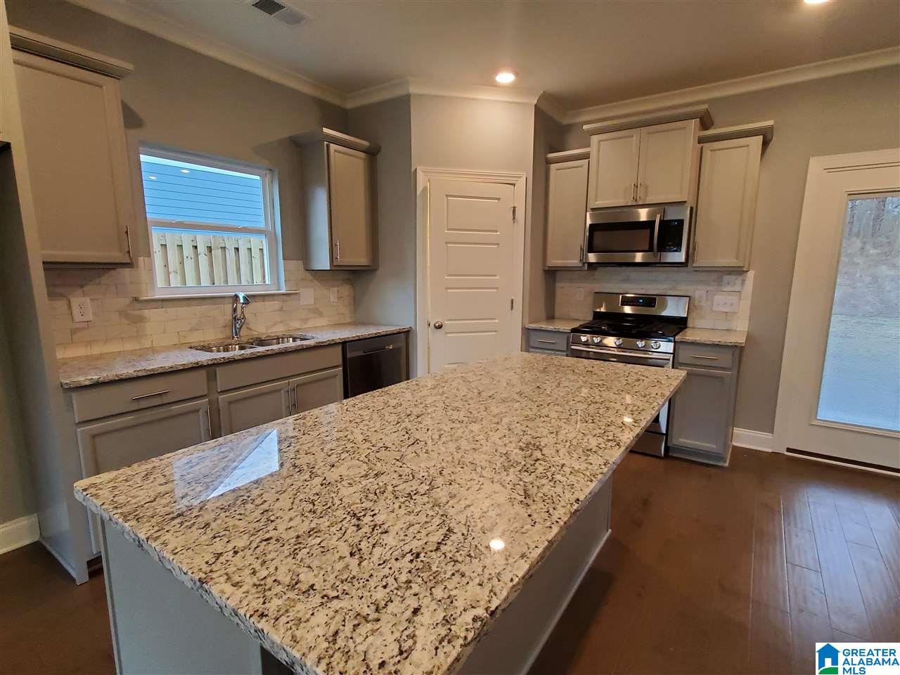 8088 Madison Avenue Helena, AL 35080 - Photo 4 of 27