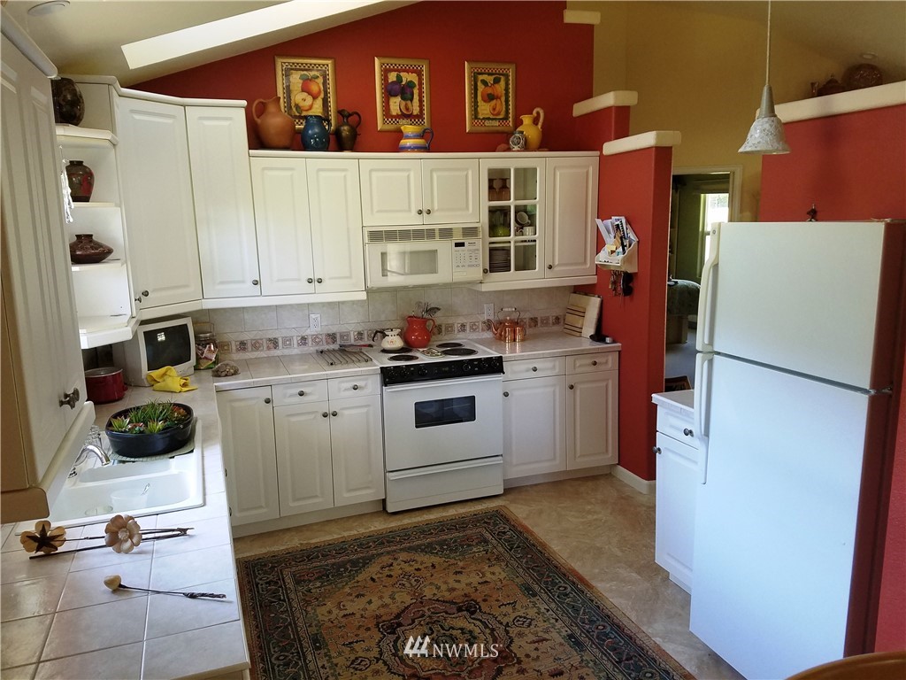 547 Davis Lake Road Morton, WA 98356 - Photo 6 of 22 Gallery Image 6