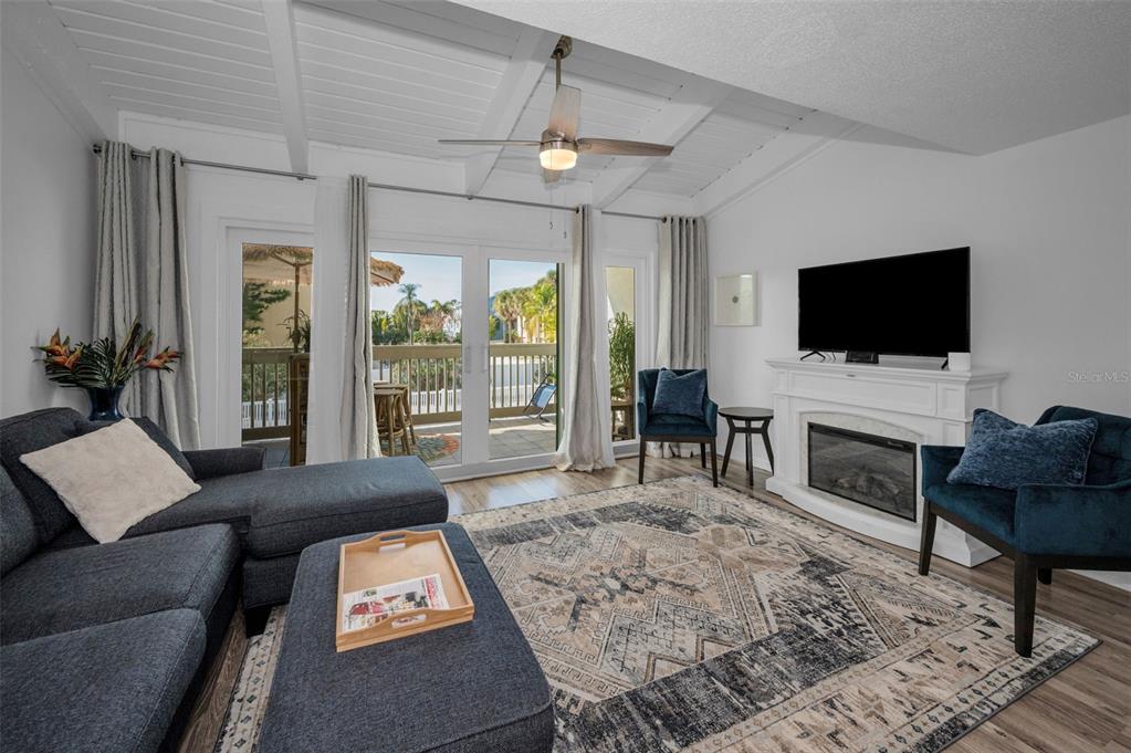 318 Windrush Boulevard, Unit 10 Indian Rocks Beach, FL 33785 - Photo 24 of 88