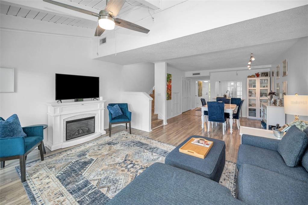 318 Windrush Boulevard, Unit 10 Indian Rocks Beach, FL 33785 - Photo 28 of 88