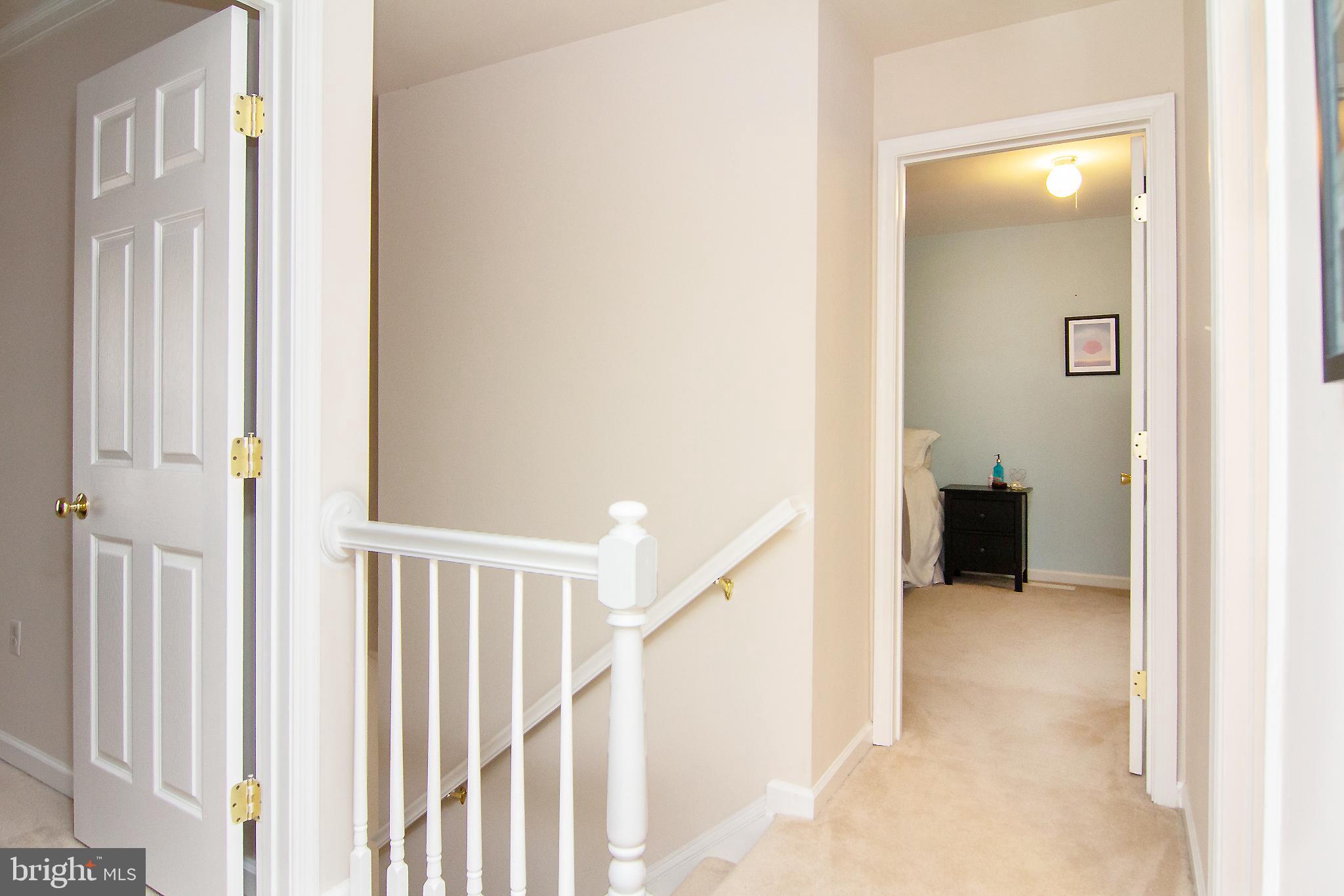 7315 Woodbine Road, Unit A Woodbine, MD 21797 - Photo 14 of 35 UL landing