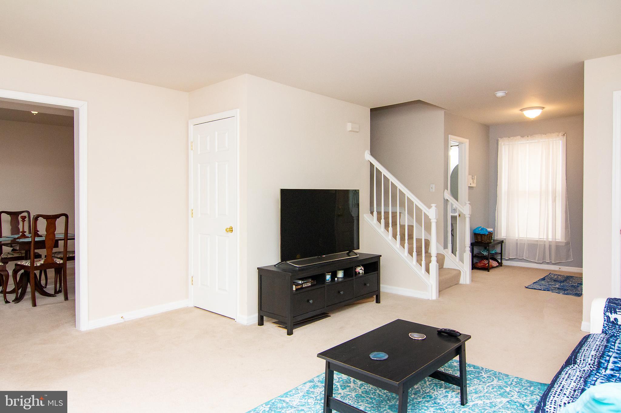 7315 Woodbine Road, Unit A Woodbine, MD 21797 - Photo 5 of 35 Living Room