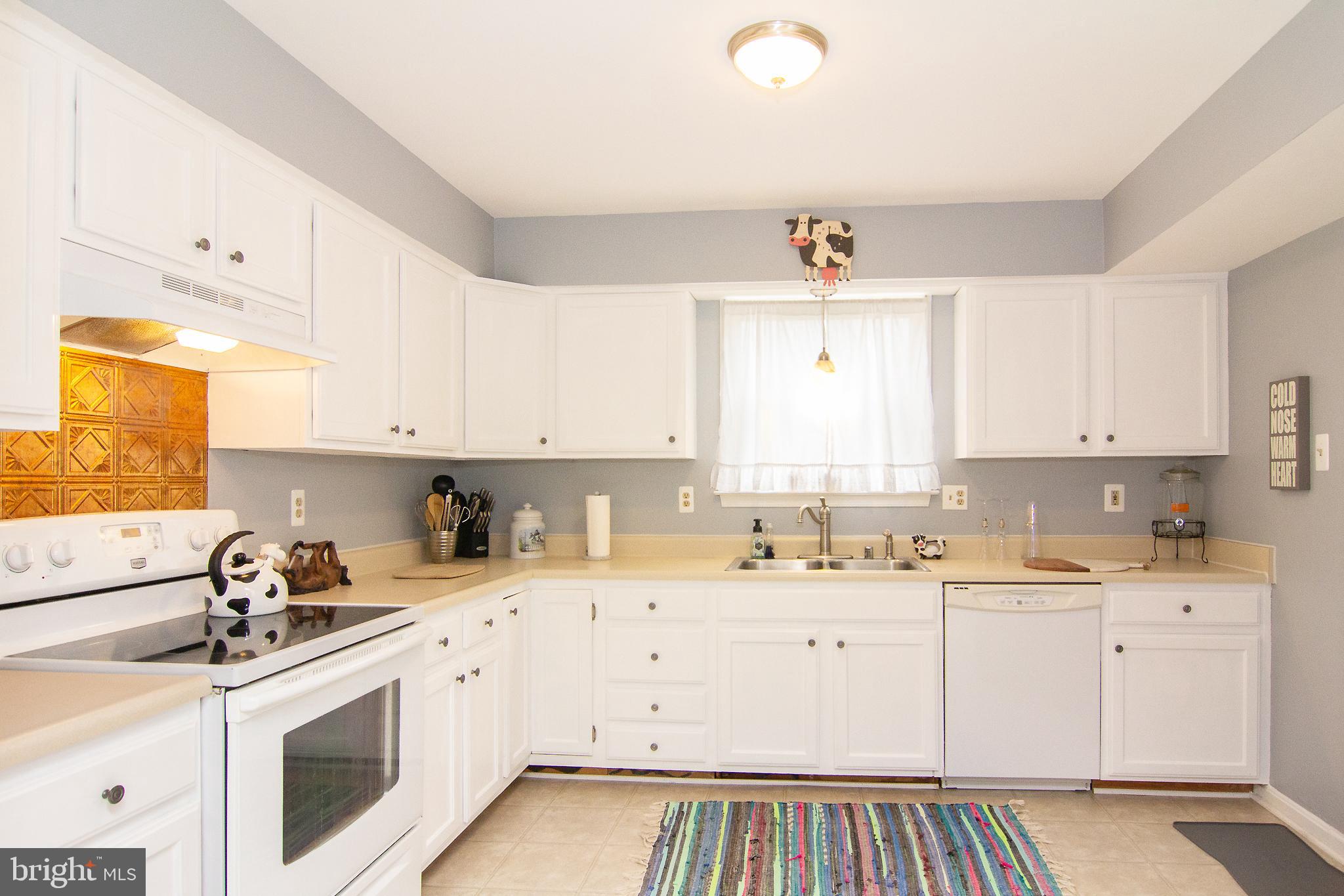 7315 Woodbine Road, Unit A Woodbine, MD 21797 - Photo 10 of 35 Kitchen w/ plenty of cabinet space