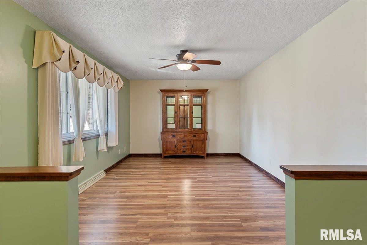 218 Wild Rose Lane Rochester, IL 62563 - Photo 3 of 39