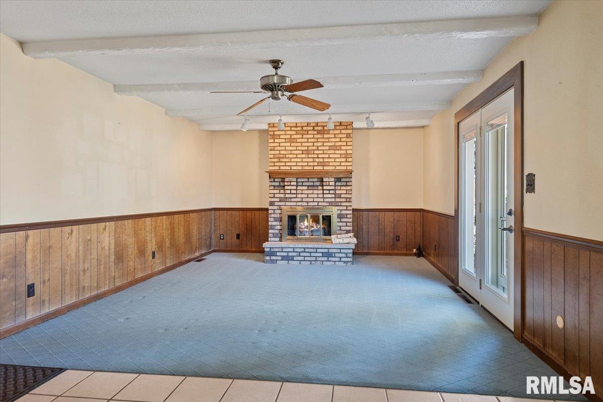 218 Wild Rose Lane Rochester, IL 62563 - Photo 10 of 39