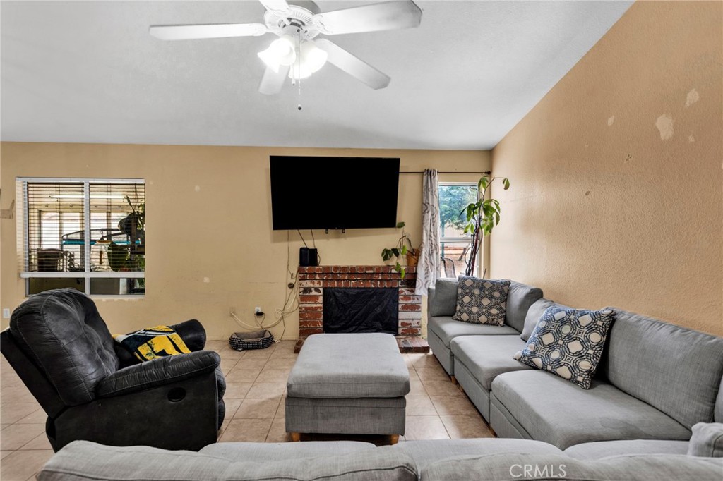 14661 Allison Street Adelanto, CA 92301 - Photo 11 of 34 Gallery Image 11