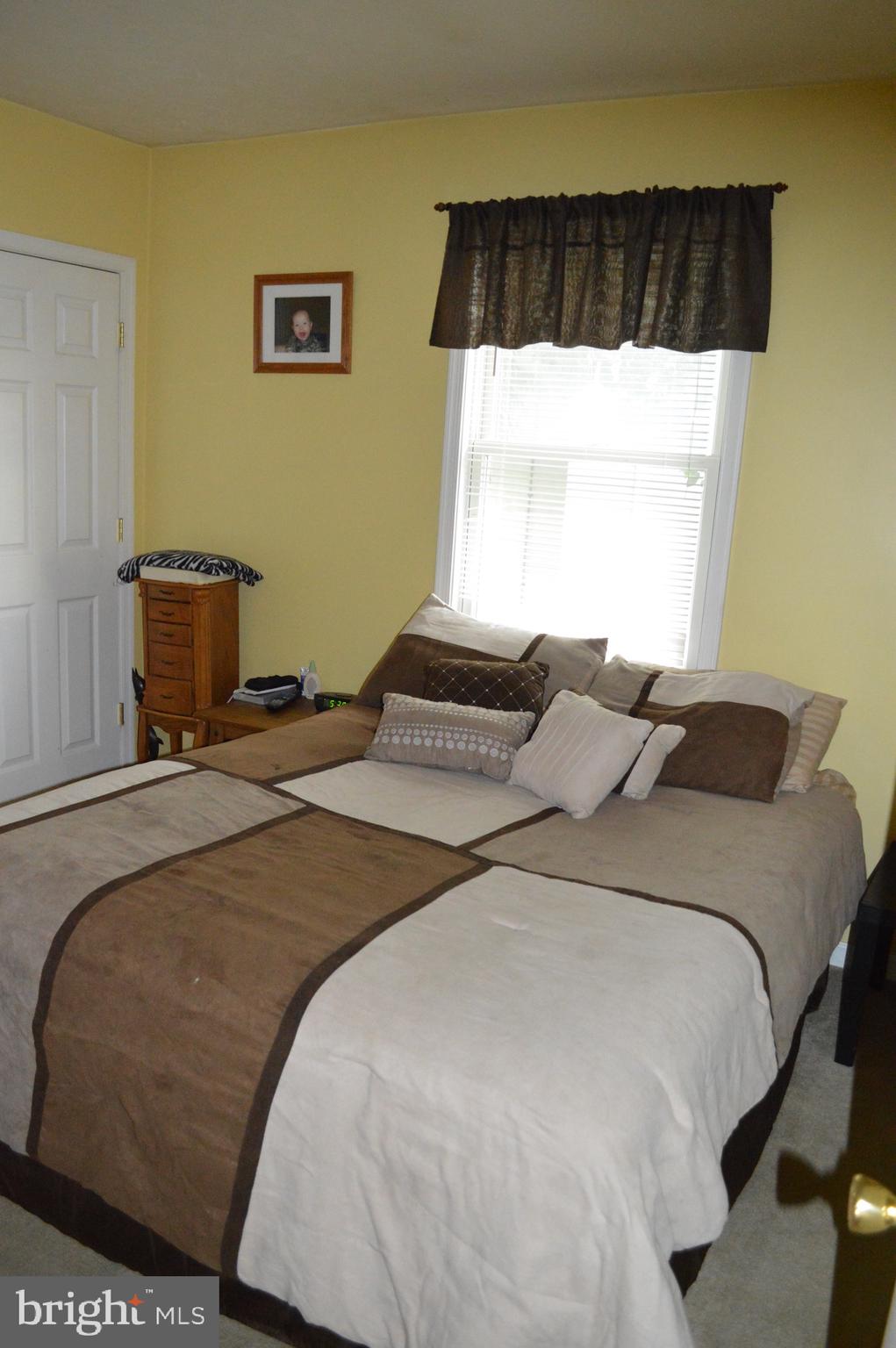 9 Stuart Avenue Hanover, PA 17331 - Photo 7 of 19 Gallery Image 7