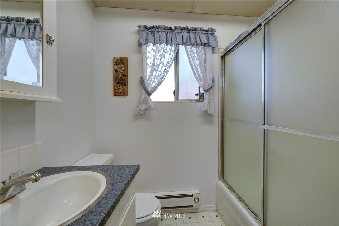 6421 Northeast North Shore Road Belfair, WA 98528 - Photo 13 of 25 Gallery Image 13