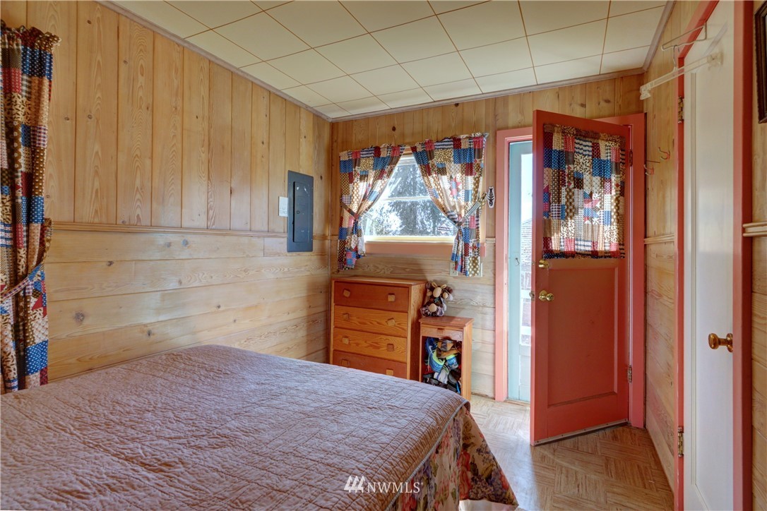 6421 Northeast North Shore Road Belfair, WA 98528 - Photo 15 of 25 Gallery Image 15