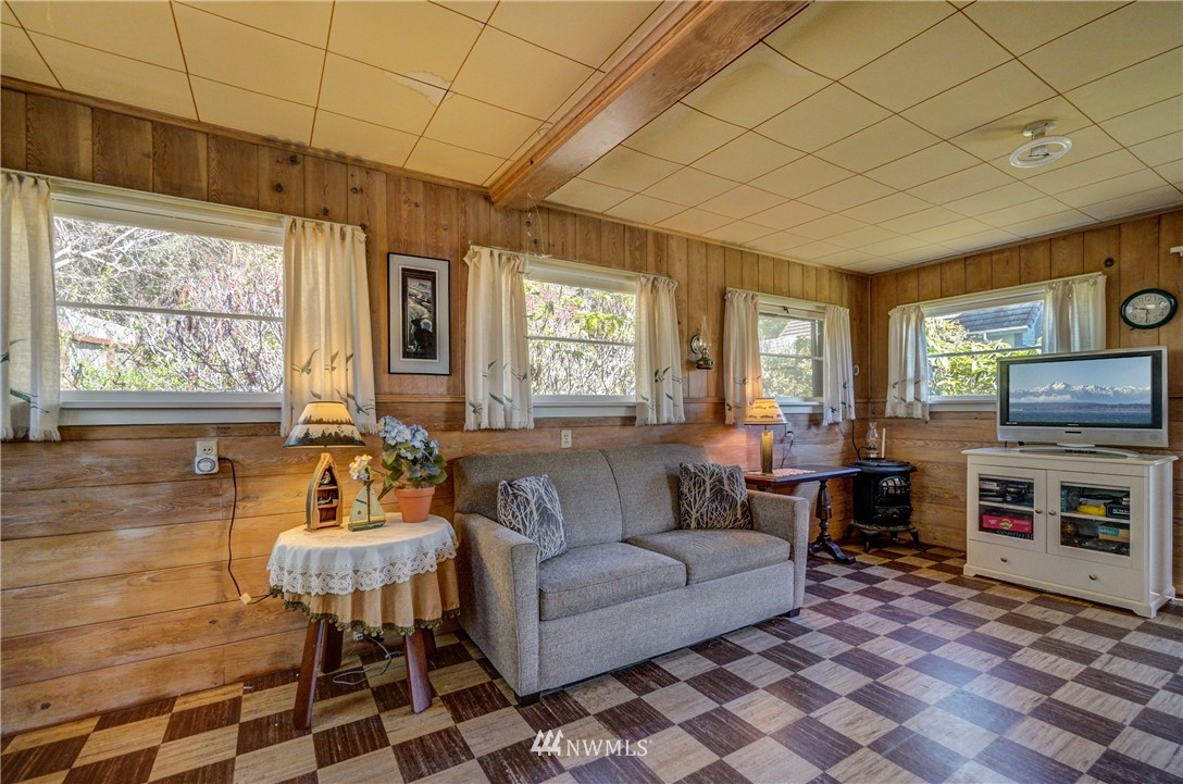 6421 Northeast North Shore Road Belfair, WA 98528 - Photo 20 of 25 Gallery Image 20