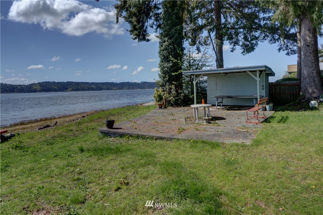6421 Northeast North Shore Road Belfair, WA 98528 - Photo 5 of 25 Gallery Image 5