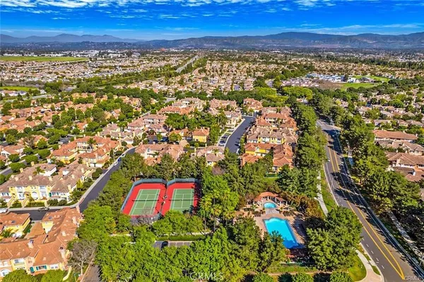 $3,600 | 802 Marinella Aisle, Irvine, CA 92606