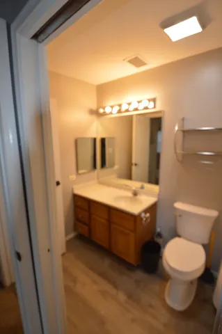 $1,550 | 1975 North Hicks Road, Unit 108, Palatine, IL 60074