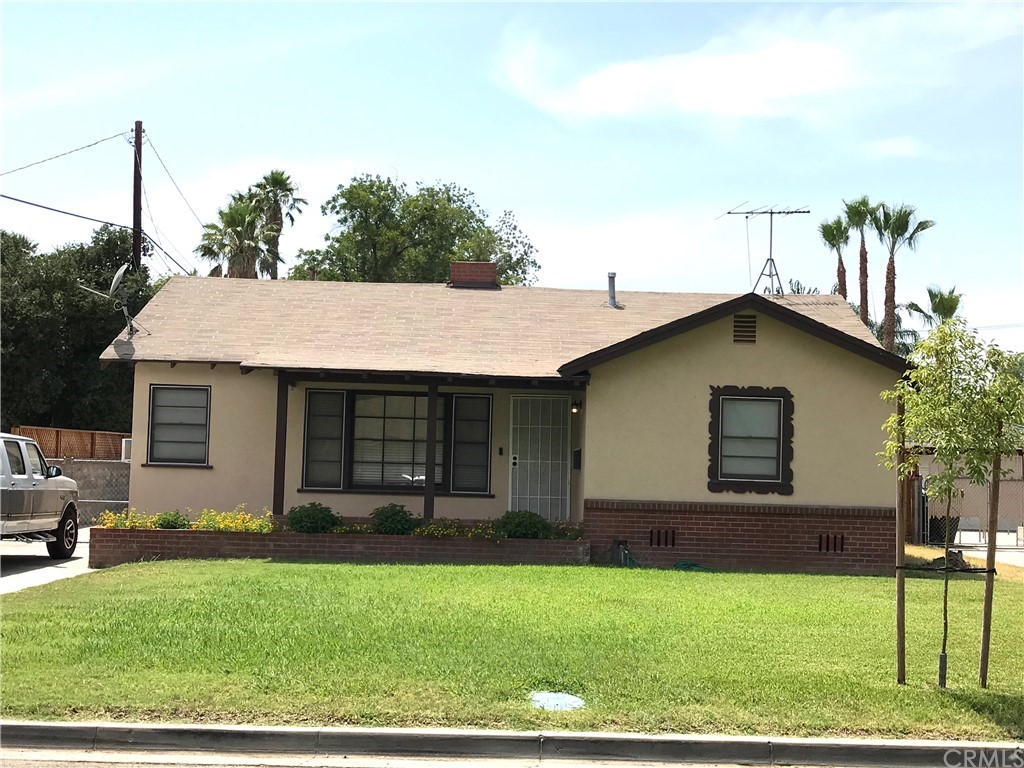 6969 Arbor Drive Riverside, CA 92504 - Photo 1 of 1 6969 Arbor Drive
3Br + 1 Ba - Fireplace + 4 Car Garage with Full Bathroom!