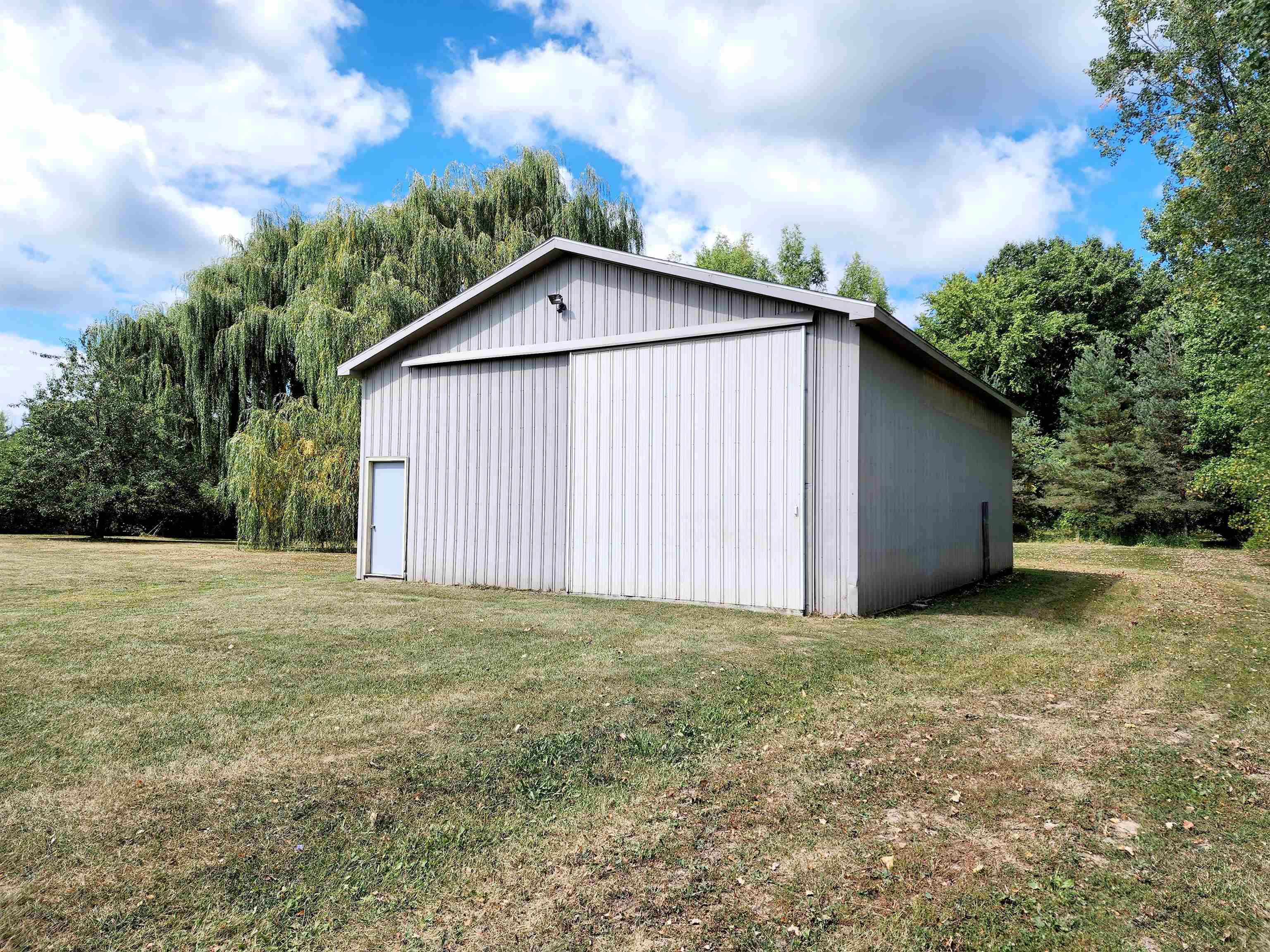 9362 Baldwin Road Gaines, MI 48436 - Photo 8 of 39