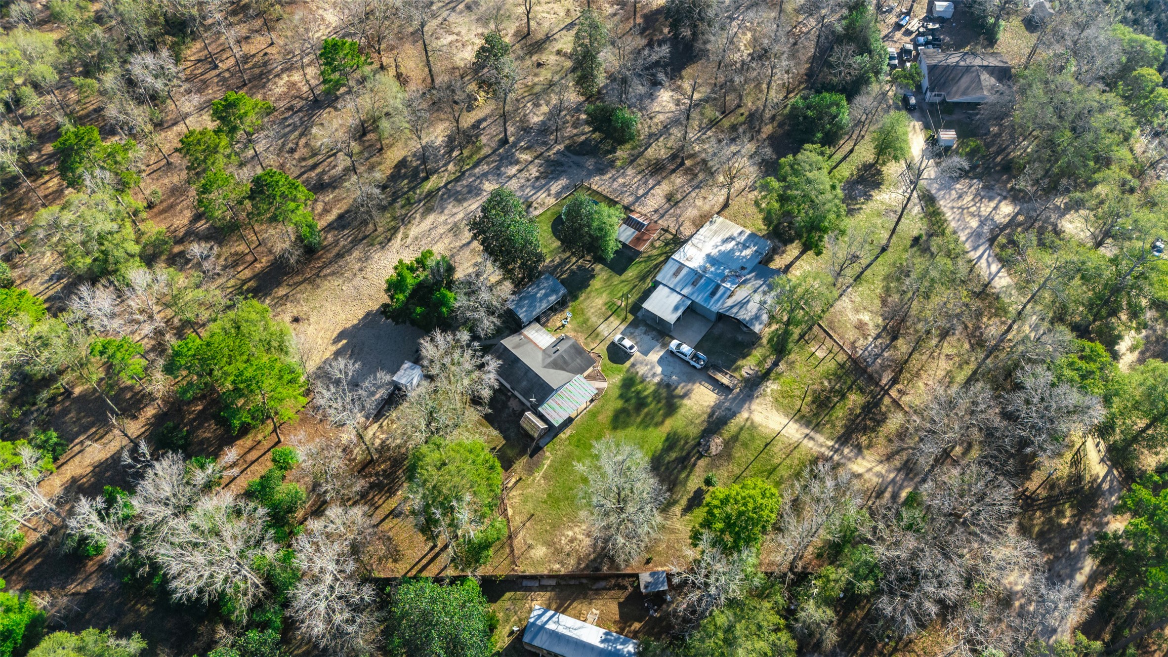 201 Magnolia Road Cleveland, TX 77328 - Photo 30 of 33