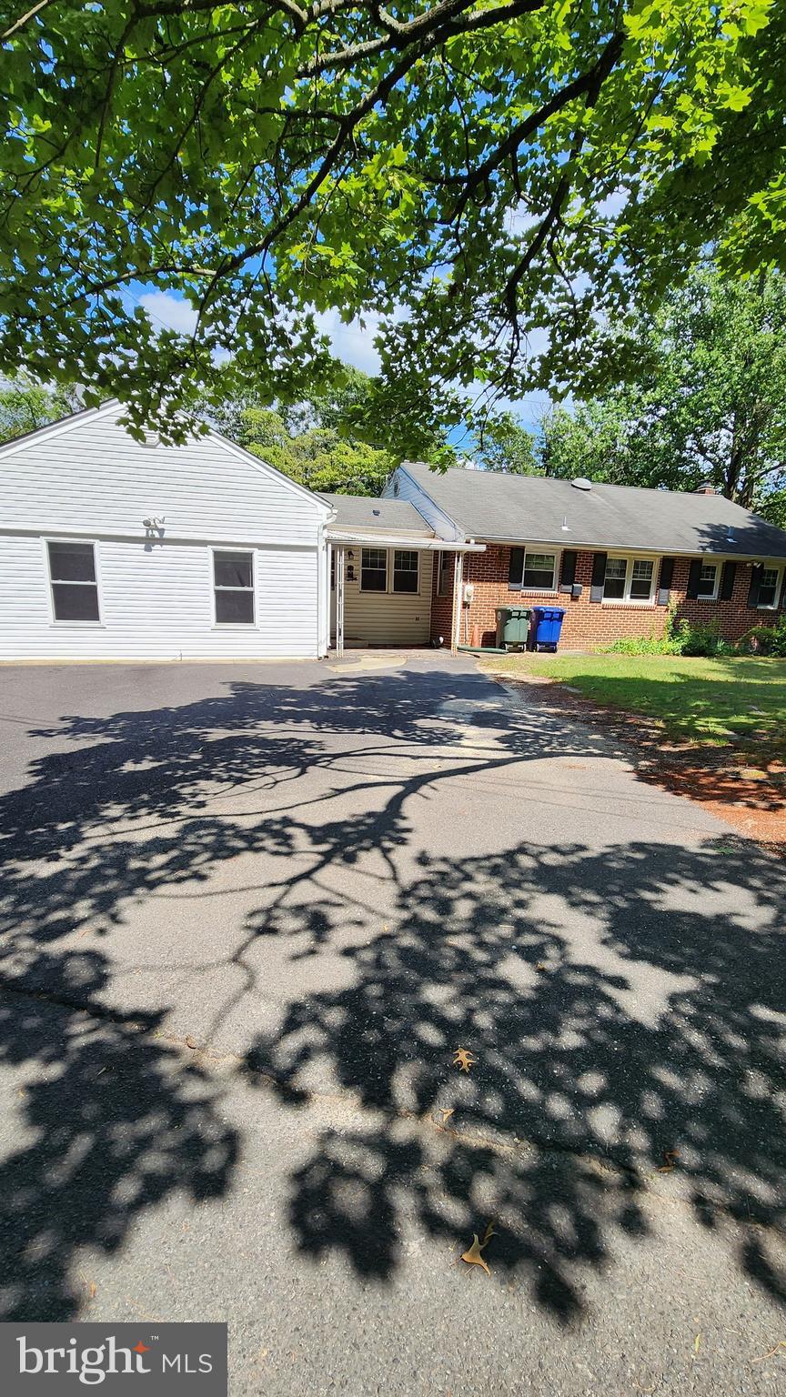 117 Girard Road North Glassboro, NJ 08028 - Photo 2 of 17