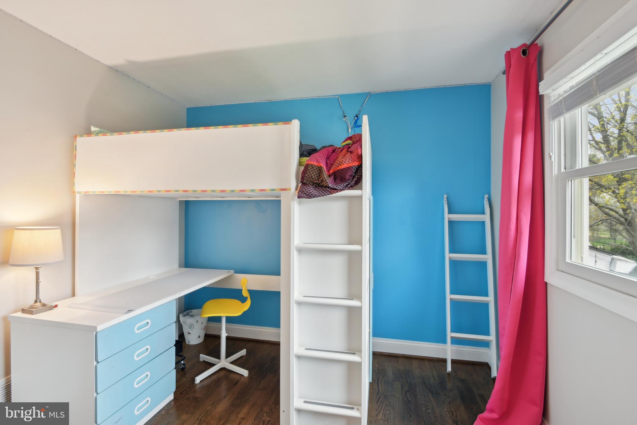 505 Devonshire Drive Northeast Vienna, VA 22180 - Photo 16 of 46 a workspace with furniture and window