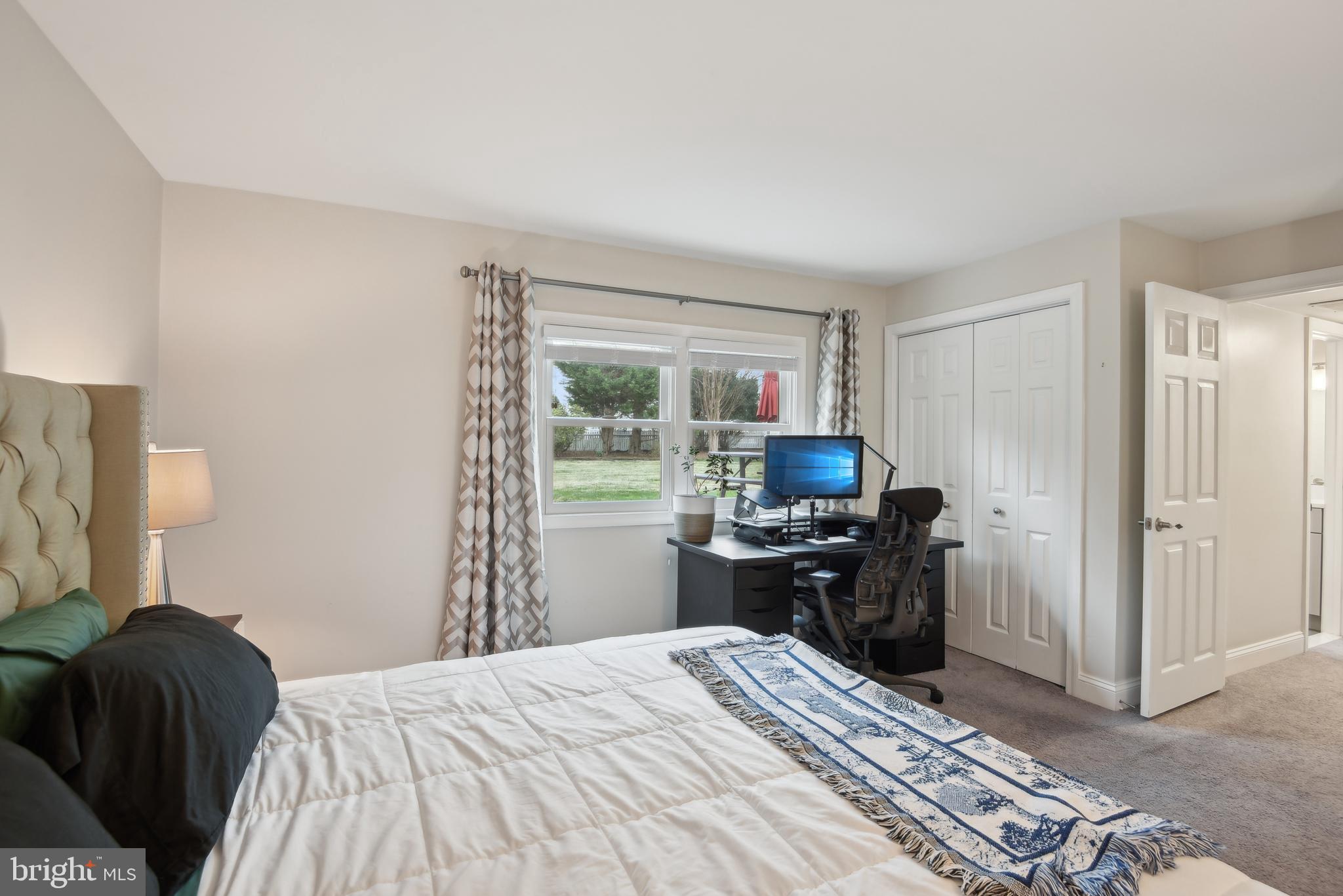 505 Devonshire Drive Northeast Vienna, VA 22180 - Photo 31 of 46 a kitchen with a sink stove and refrigerator
