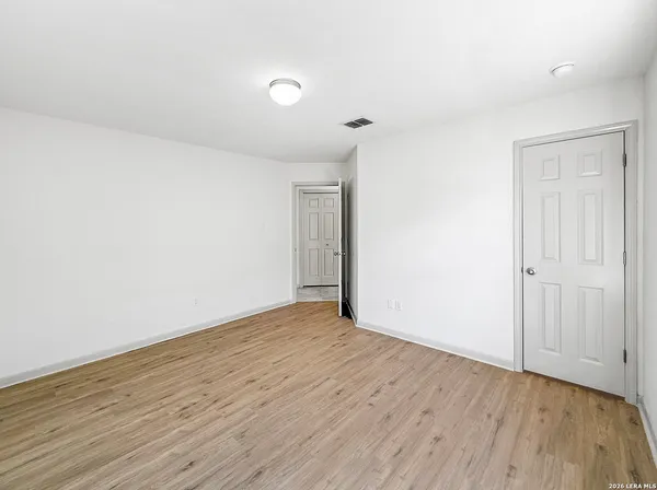 $1,800 | 9566 Everton, San Antonio, TX 78245