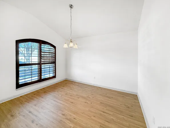 $1,800 | 9566 Everton, San Antonio, TX 78245