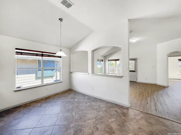 $1,800 | 9566 Everton, San Antonio, TX 78245