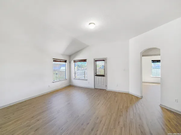 $1,800 | 9566 Everton, San Antonio, TX 78245