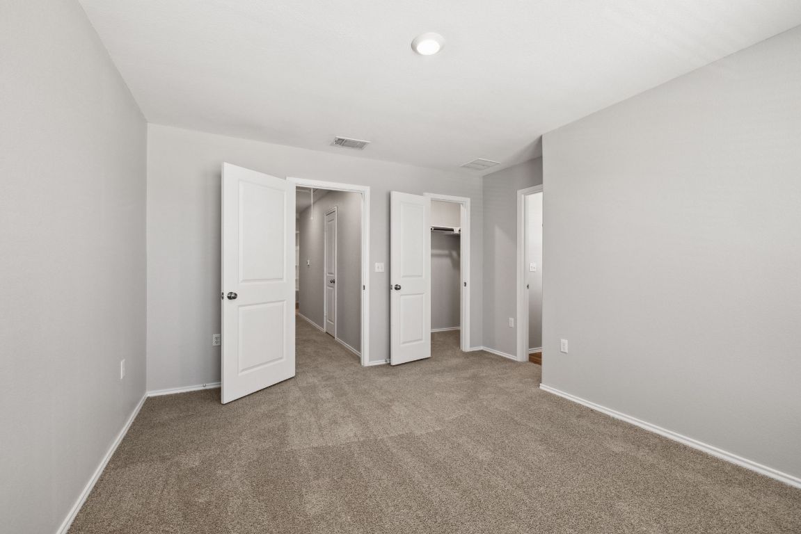 12101 Short Leaf Path Del Valle, TX 78617 - Photo 18 of 31