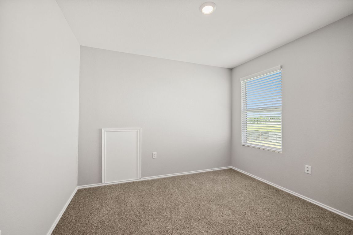 12101 Short Leaf Path Del Valle, TX 78617 - Photo 21 of 31