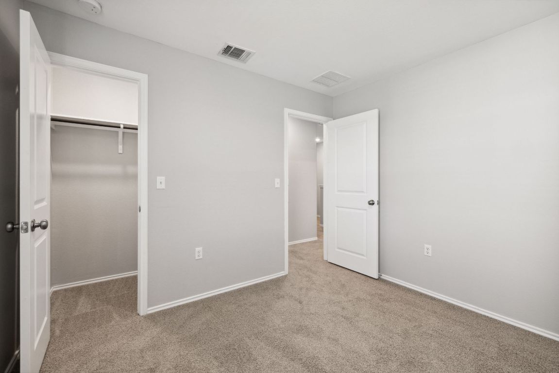 12101 Short Leaf Path Del Valle, TX 78617 - Photo 22 of 31