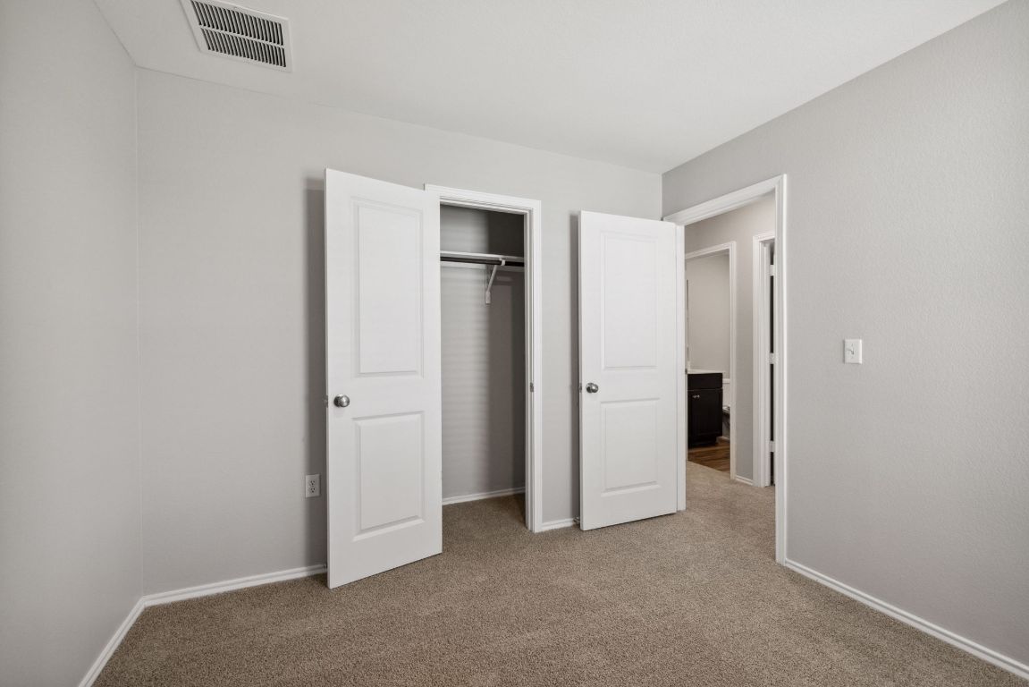 12101 Short Leaf Path Del Valle, TX 78617 - Photo 24 of 31