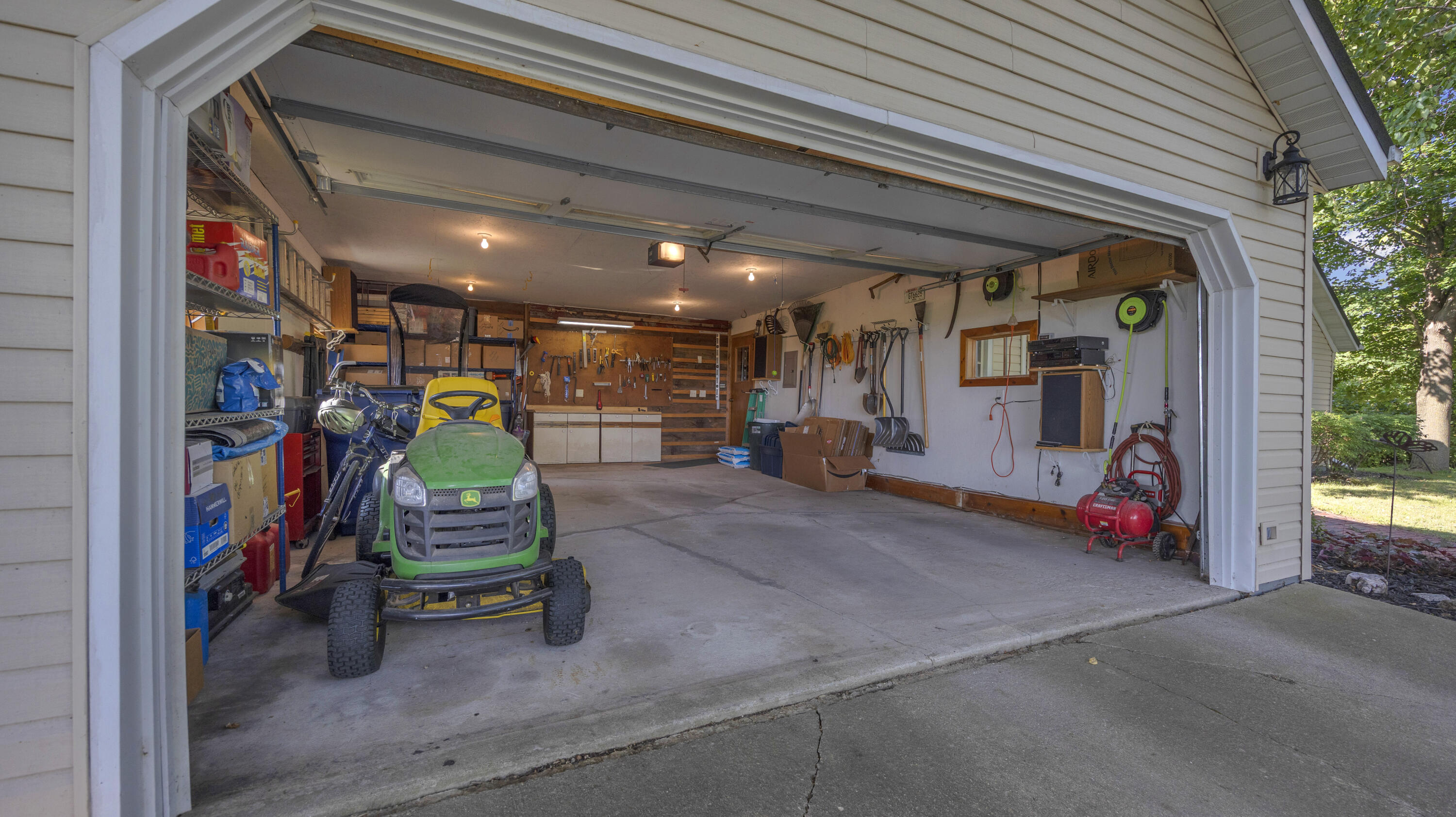 W5602 Lost Arrow Road Byron, WI 54937 - Photo 23 of 25 Garage