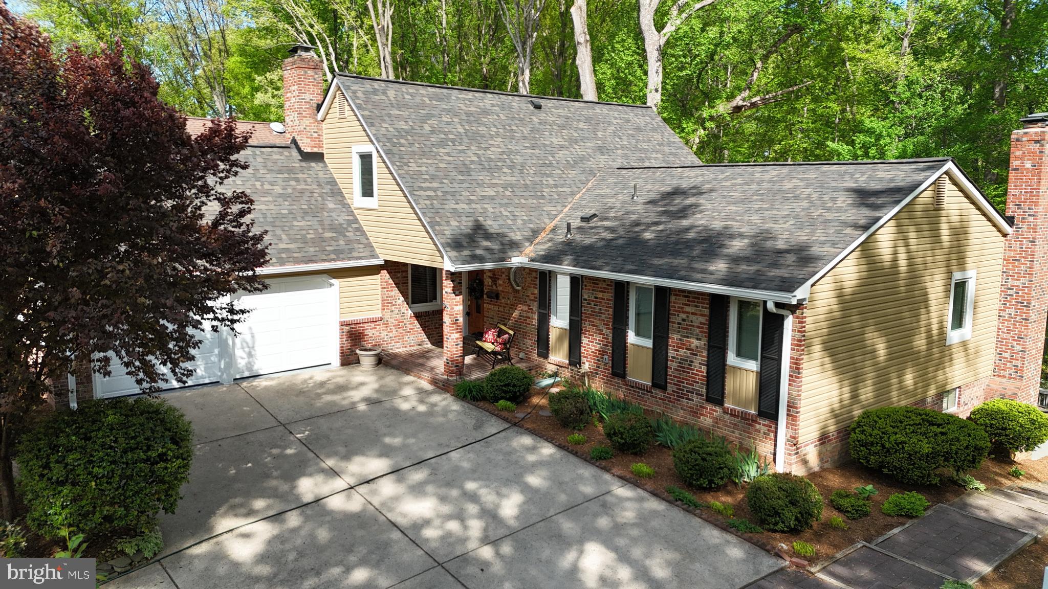 6104 Harmon Place Springfield, VA 22152 - Photo 1 of 98