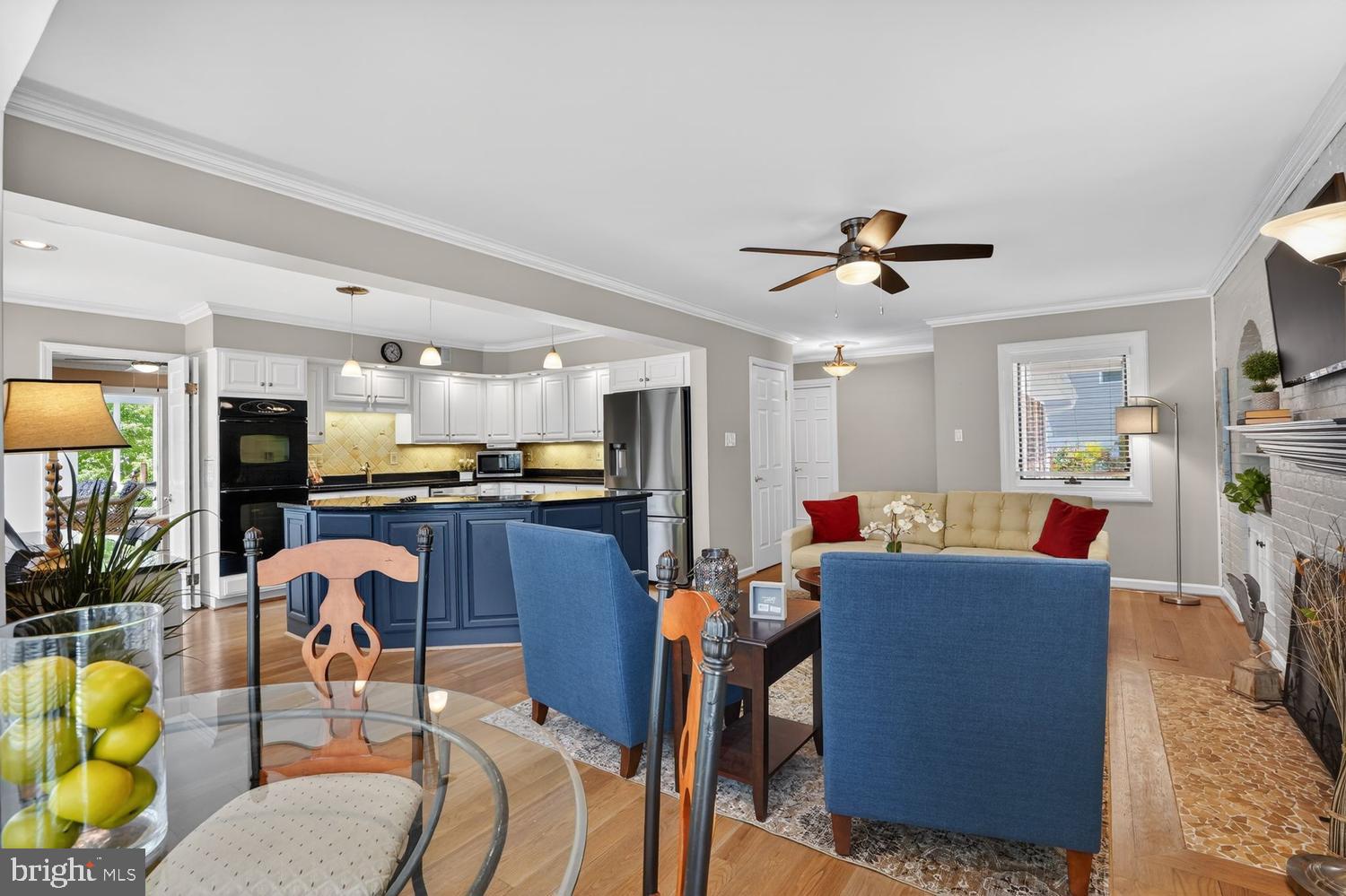 6104 Harmon Place Springfield, VA 22152 - Photo 15 of 98