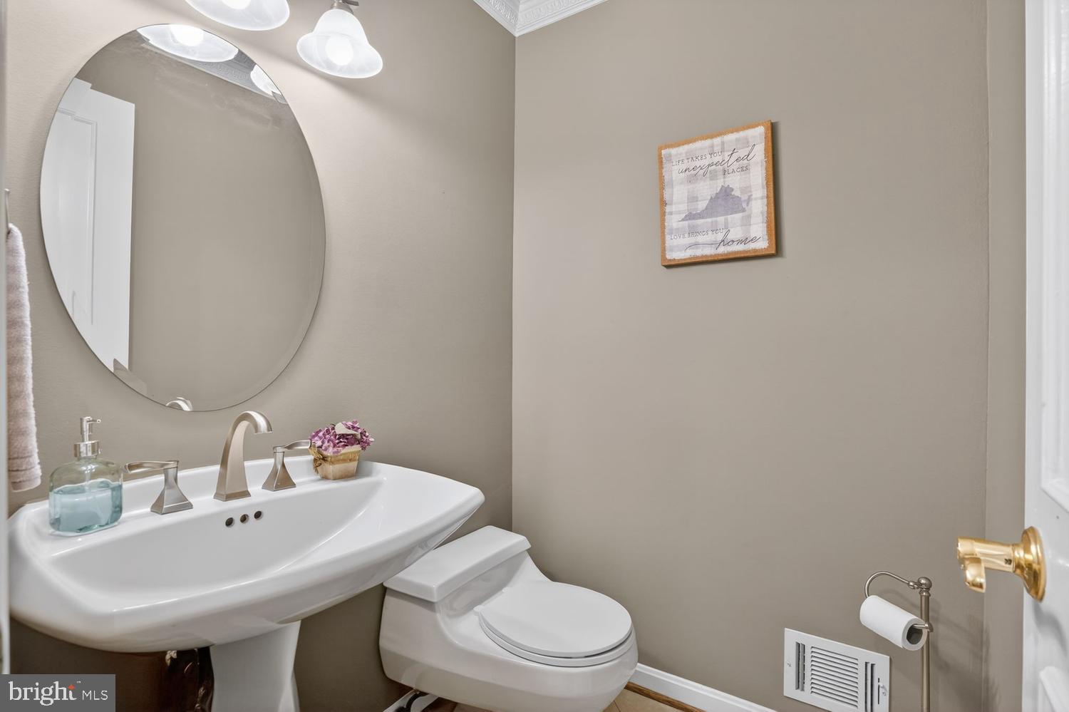 6104 Harmon Place Springfield, VA 22152 - Photo 52 of 98