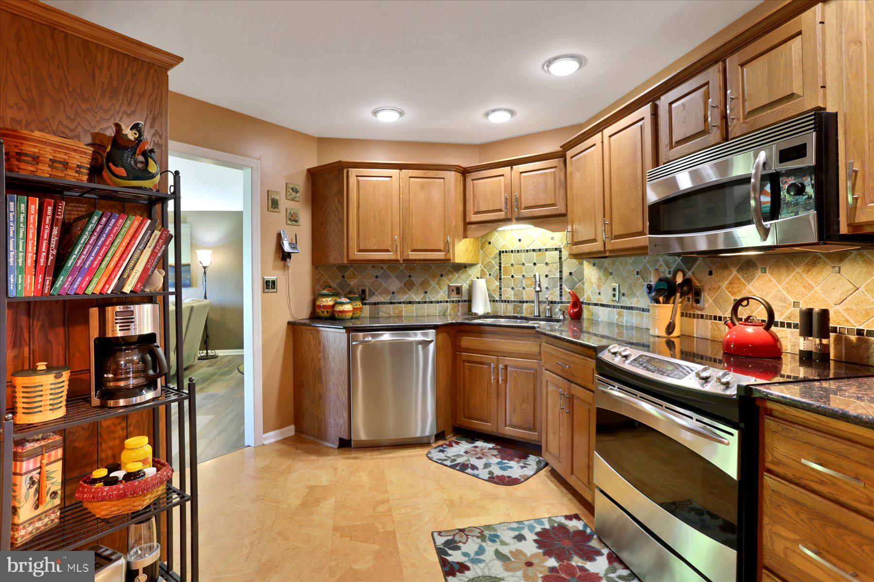 325 Mountainview Road Shermans Dale, PA 17090 - Photo 12 of 52 Gallery Image 12
