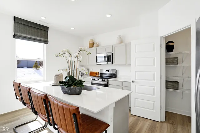 $297,995 | 1640 Colorado Spruce Way, Greenfield, IN 46140