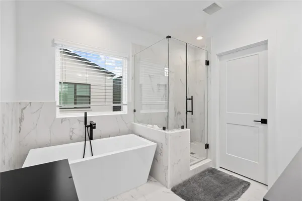 $399,000 | 2404 Hadley Street, Unit C, Houston, TX 77004