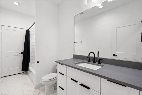 $399,000 | 2404 Hadley Street, Unit C, Houston, TX 77004