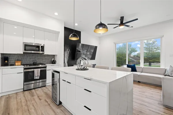 $399,000 | 2404 Hadley Street, Unit C, Houston, TX 77004