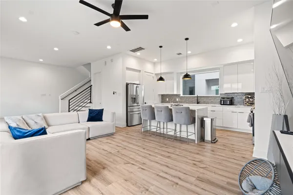 $399,000 | 2404 Hadley Street, Unit C, Houston, TX 77004