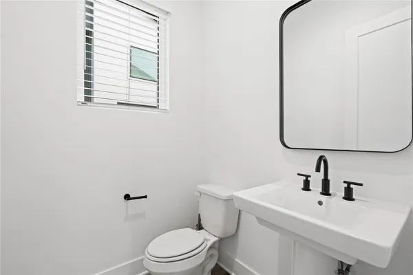 $399,000 | 2404 Hadley Street, Unit C, Houston, TX 77004
