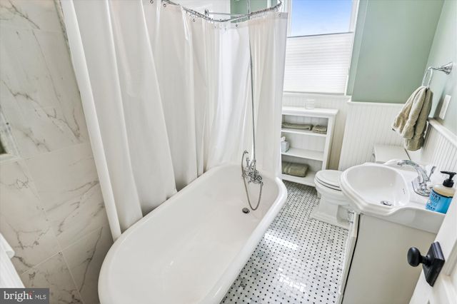 $1,100,000 | 1202 Monroe Street Northwest, Washington, DC 20010