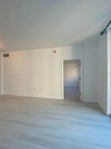 $324,900 | 140 South Dixie Highway, Unit 820, Hollywood, FL 33020