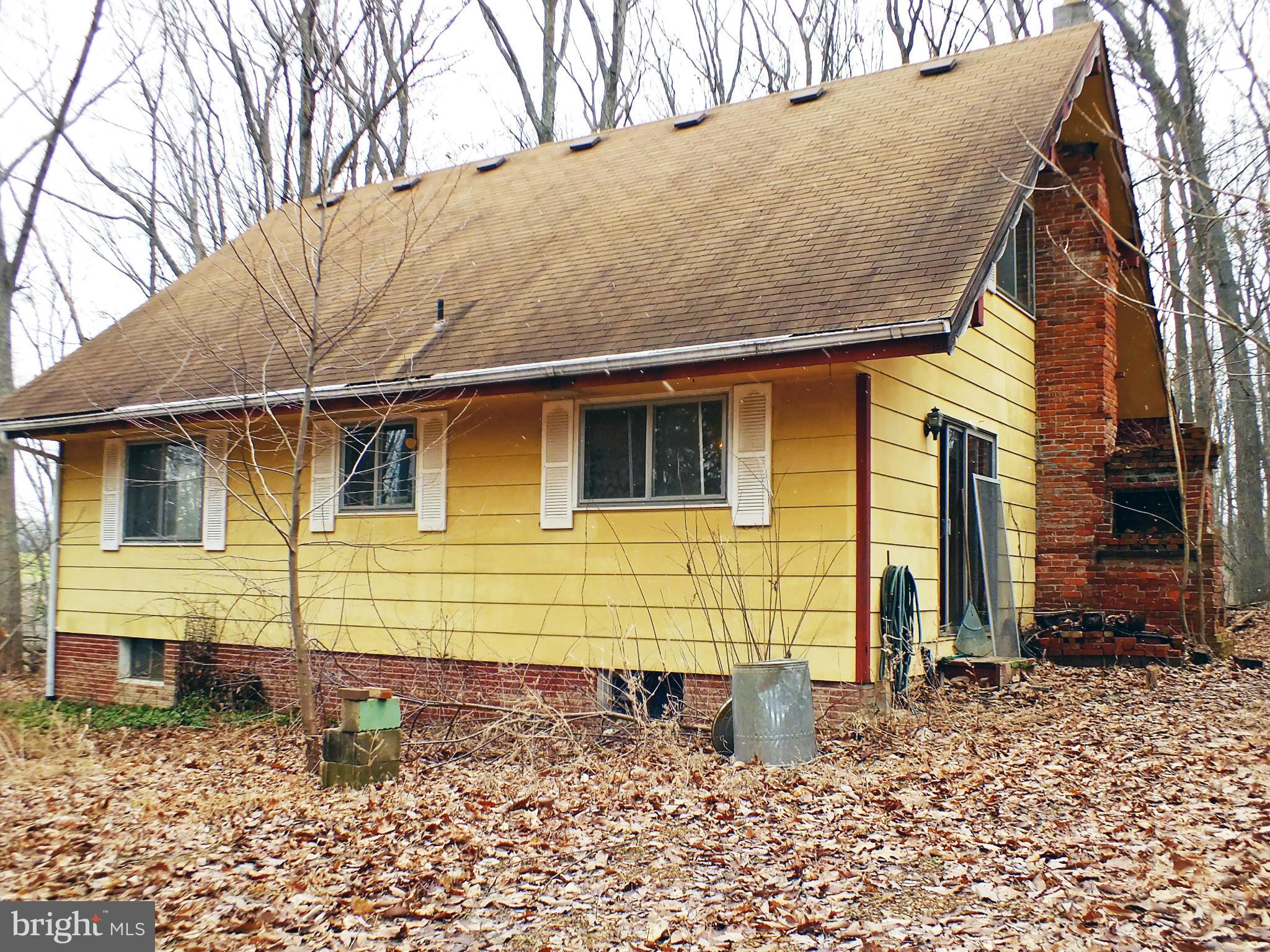 4211 York Road, Unit 1 Manchester, MD 21102 - Photo 27 of 30 Exterior, Side View