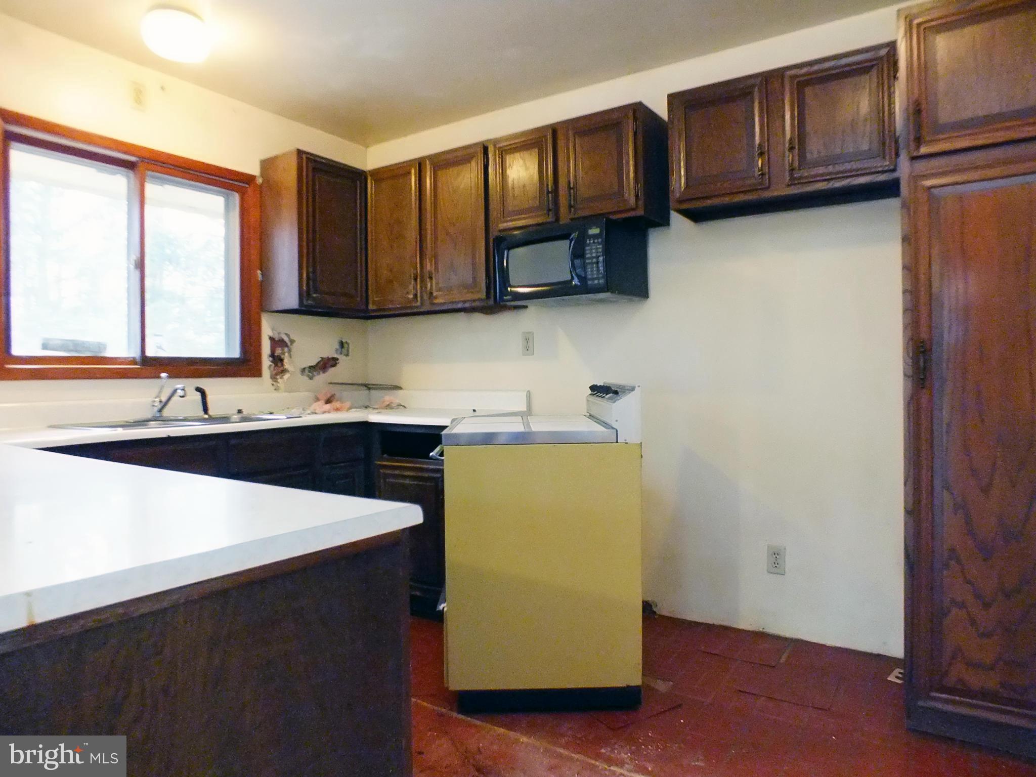 4211 York Road, Unit 1 Manchester, MD 21102 - Photo 8 of 30 Kitchen, View 2