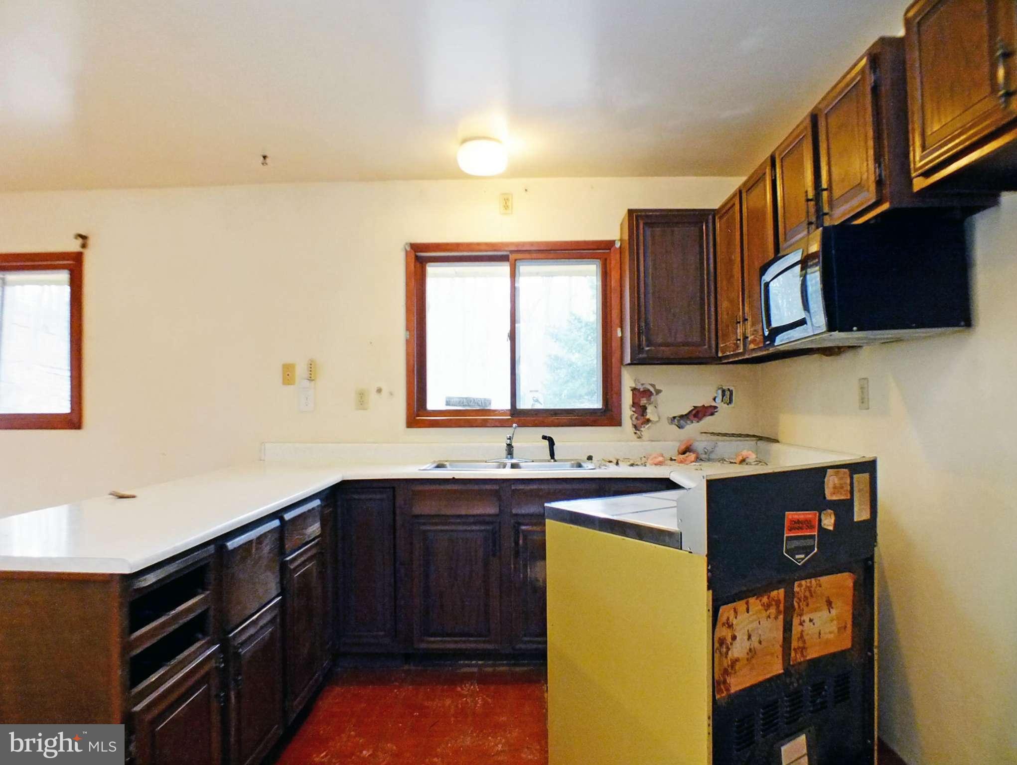 4211 York Road, Unit 1 Manchester, MD 21102 - Photo 9 of 30 Kitchen, View 3