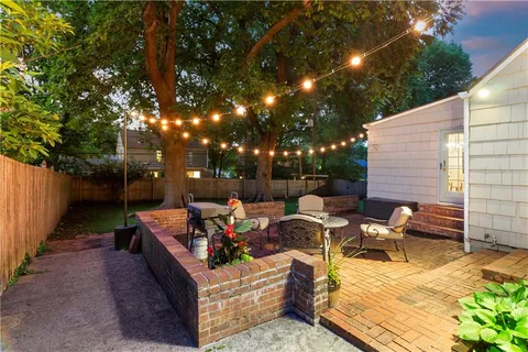$539,000 | 1204 West 70th Terrace, Kansas City, MO 64113