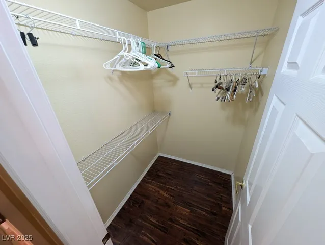 $1,900 | 2737 Tumble Brook Drive, Las Vegas, NV 89134